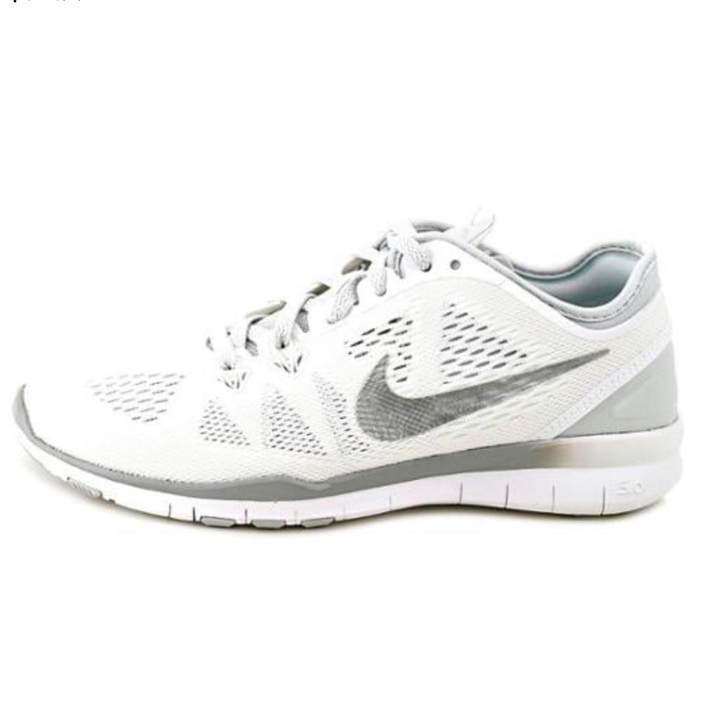 EUC Nike Free 5.0 TR Fit 5 Women’s White/Metallic Training Shoe - Picture 2 of 16